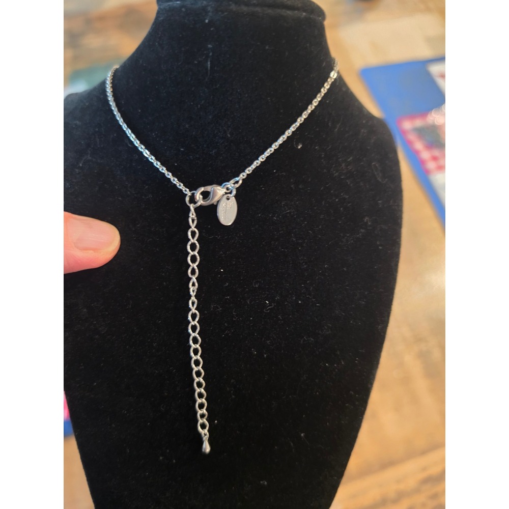 Lia Sophia Silver Tone Rhinestone Script Love Pendant Necklace Cable Chain - Picture 3 of 3